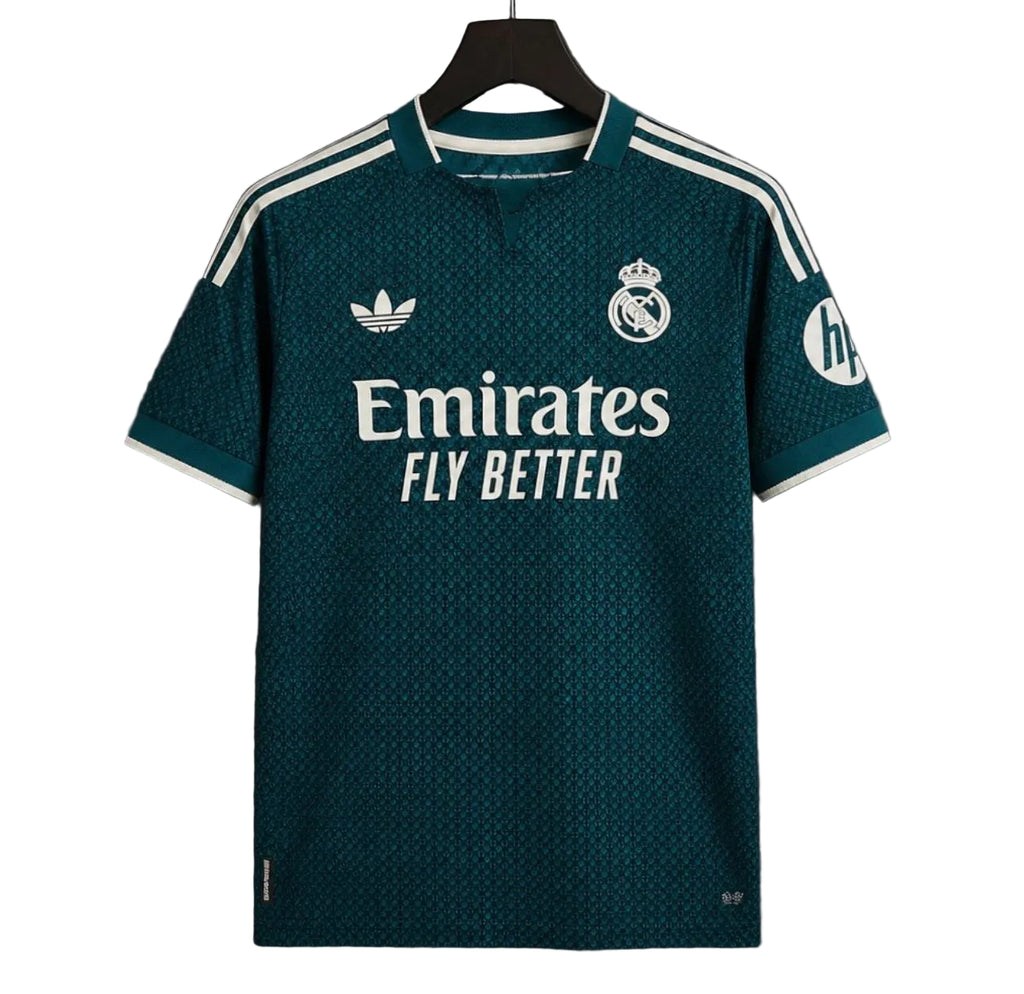 Real Madrid 26/27 Away