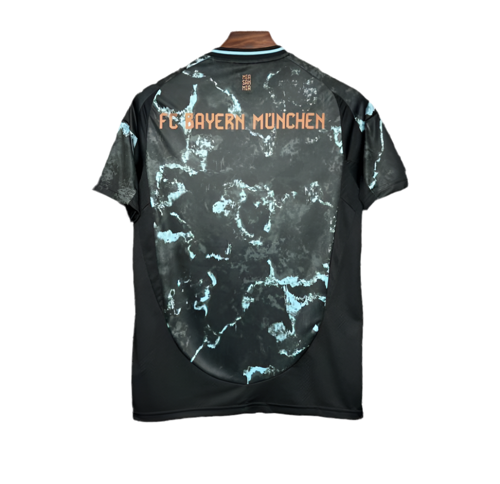 Bayern München 24/25 Away